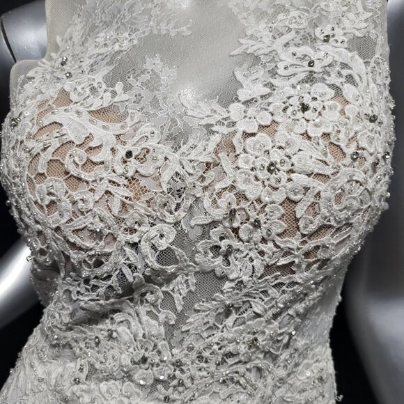 NWT~$1595~JOVANI~SZ 4~IVORY LACE RHINESTONE EMBELLISHED LONG TRAIN WEDDING DRESS - Picture 7 of 16